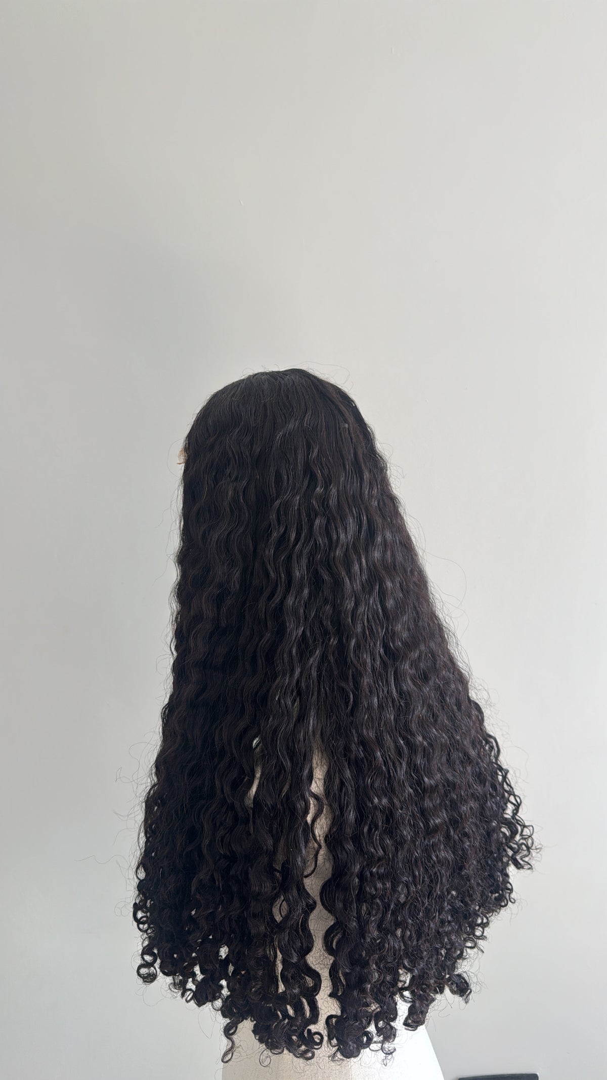 Lana Curls